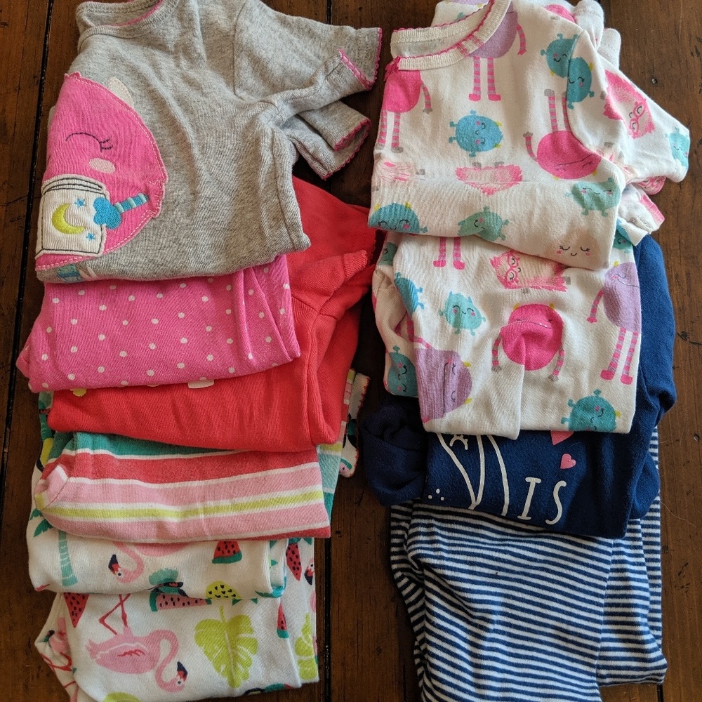 Lot of 3T Carter's pajamas